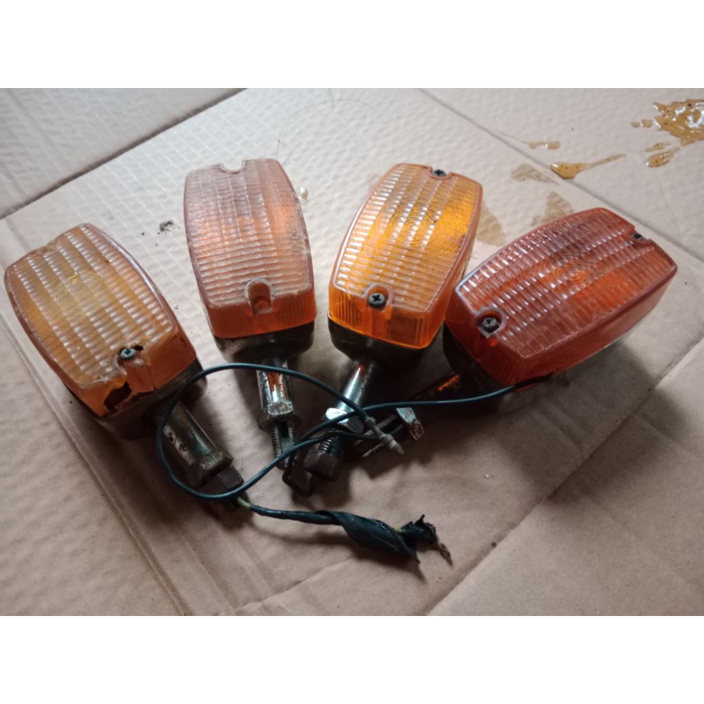 lampu sein suzuki a100 original