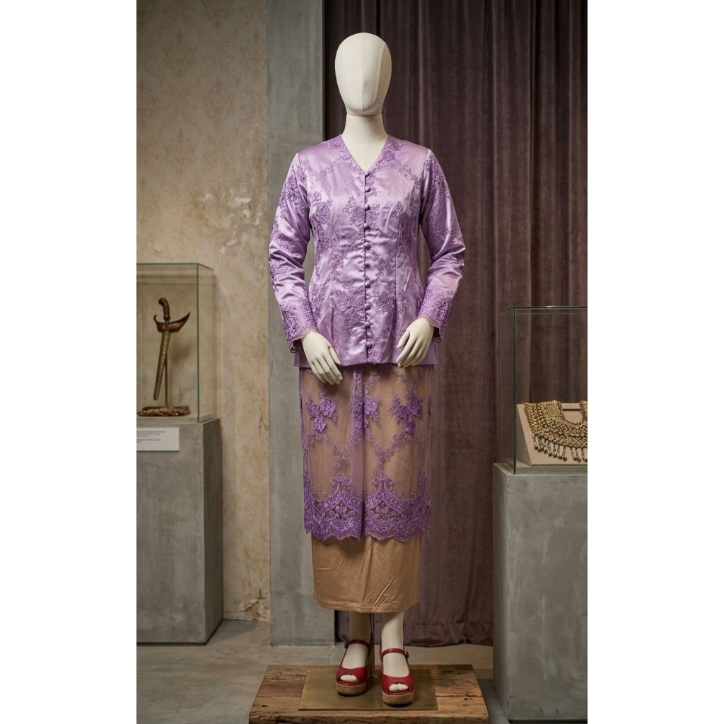 KEBAYA BRUKAT - BROKAT PRADA WARNA UNGU LAVENDER UNTUK WANITA