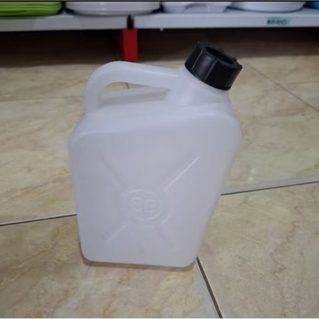 jerigen minyak baru/Jerigen air