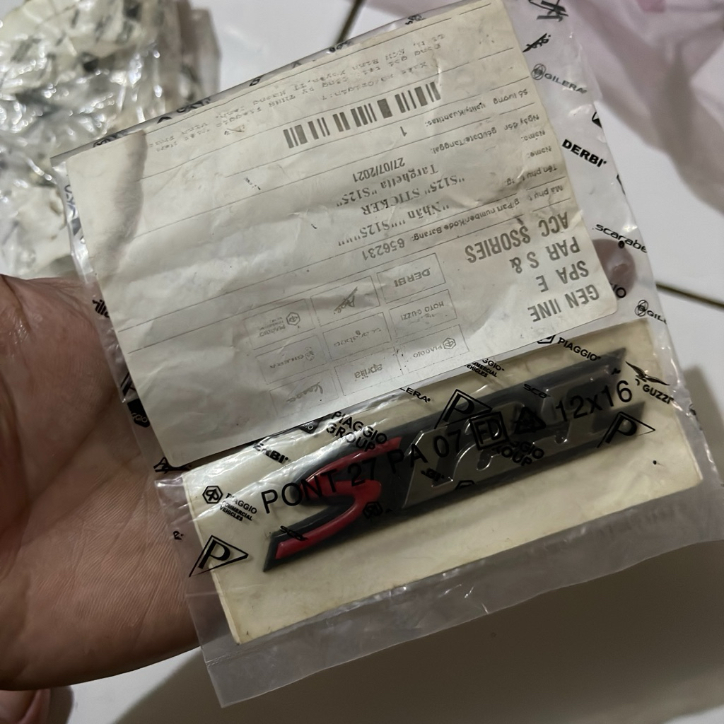 Sticker Vespa S 125 Original piaggio Emblem Body Stiker