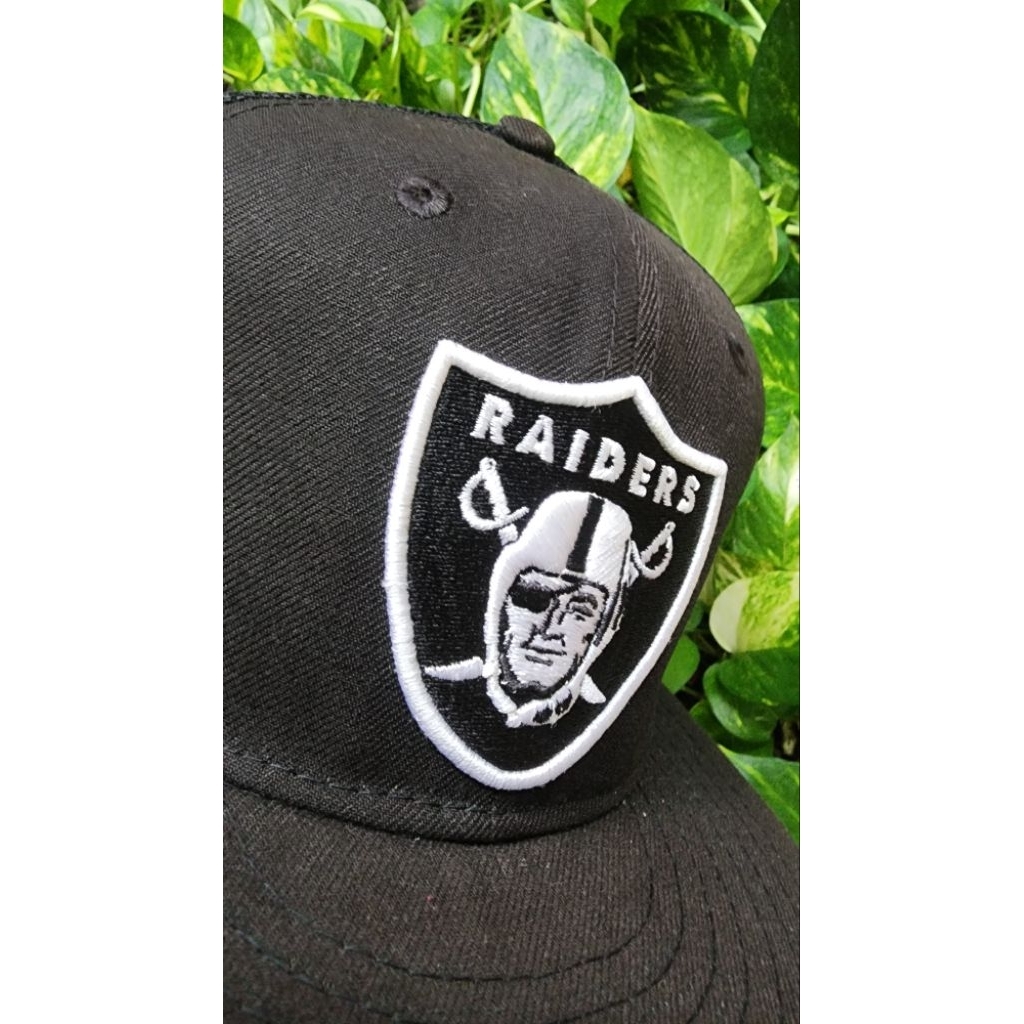 Topi NFL Las Vegas Raiders - New Era Trucker