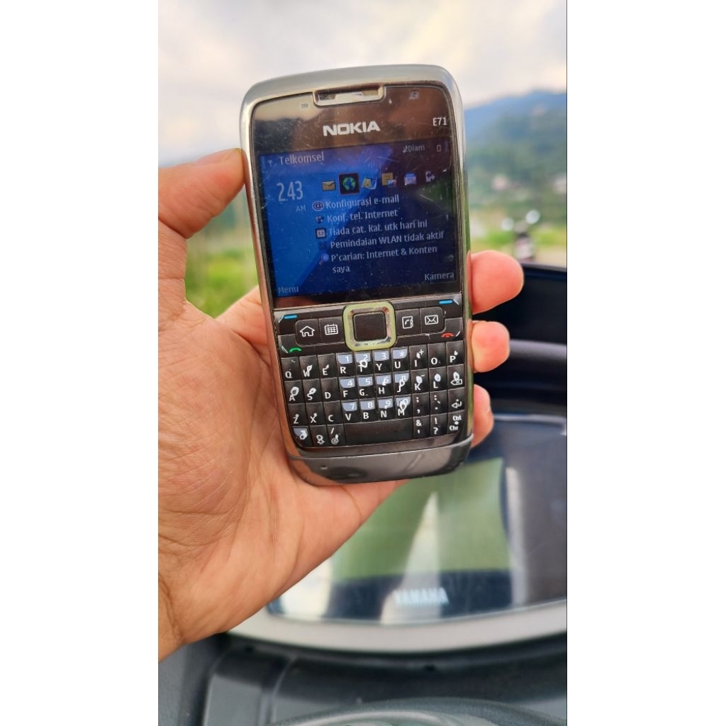 nokia e71