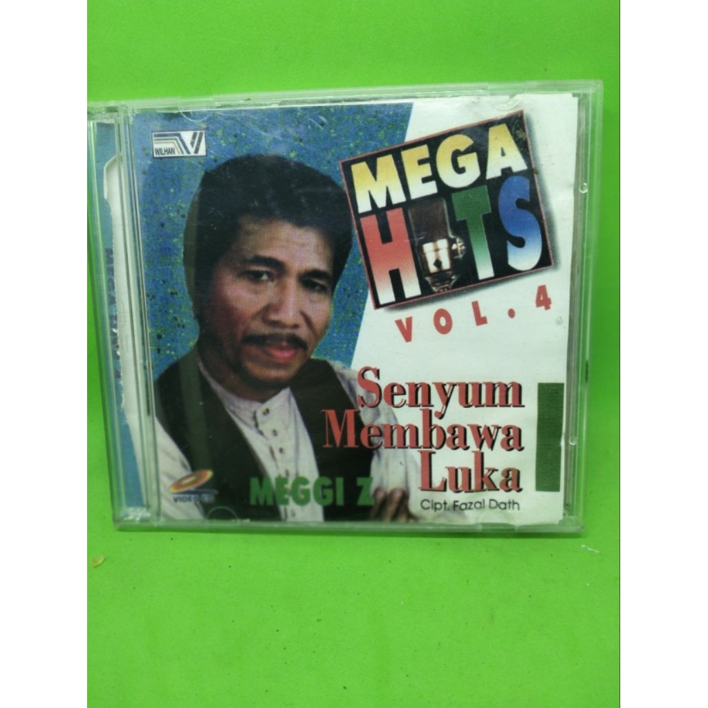 Video CD MEGGY Z Album Mega Hits senyum membawa luka,