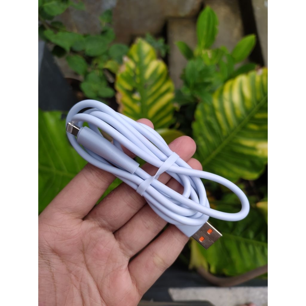 Kabel Data Iphone (type c) Kabel Data Iphone (usb)