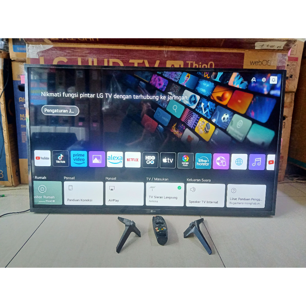 TV LED LG 43IN 4K UHD SMART TV YOUTUBE DIGITAL TV KONDISI BEKAS PEMAKAIAN 4717F