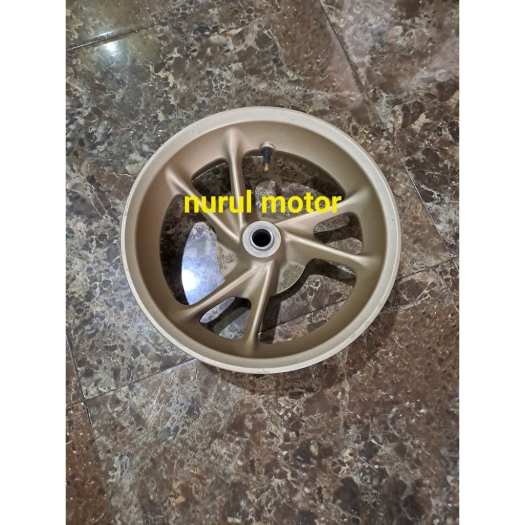 velg pelek belakang nmax lama gold oririginal copotan