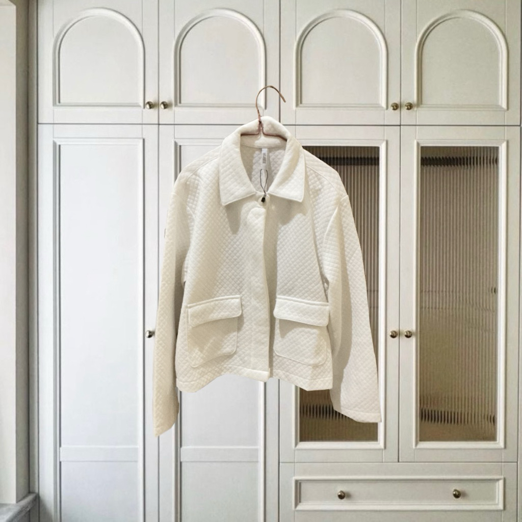 [ Preloved ] Jacket/ Blazer Wanita Putih Milanesse