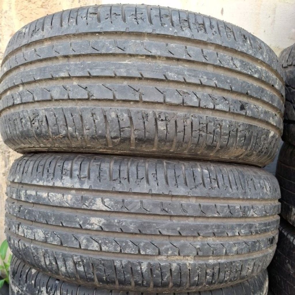 Ban copotan Maxxis 215 50 R17