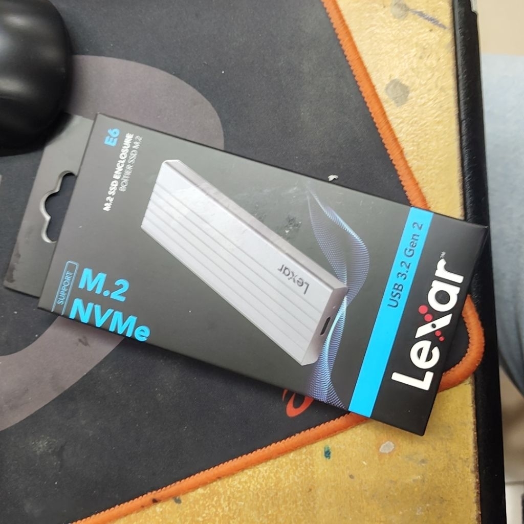 Paket SSD External Enclosure Lexar SSD Nvme 512GB
