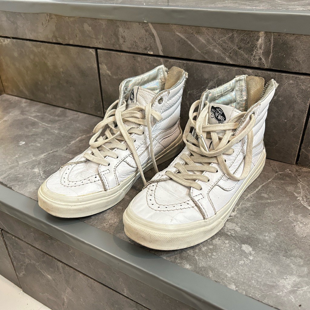 preloved VANS 36 Sk8-Hi Slim Zip leather white sepatu wanita