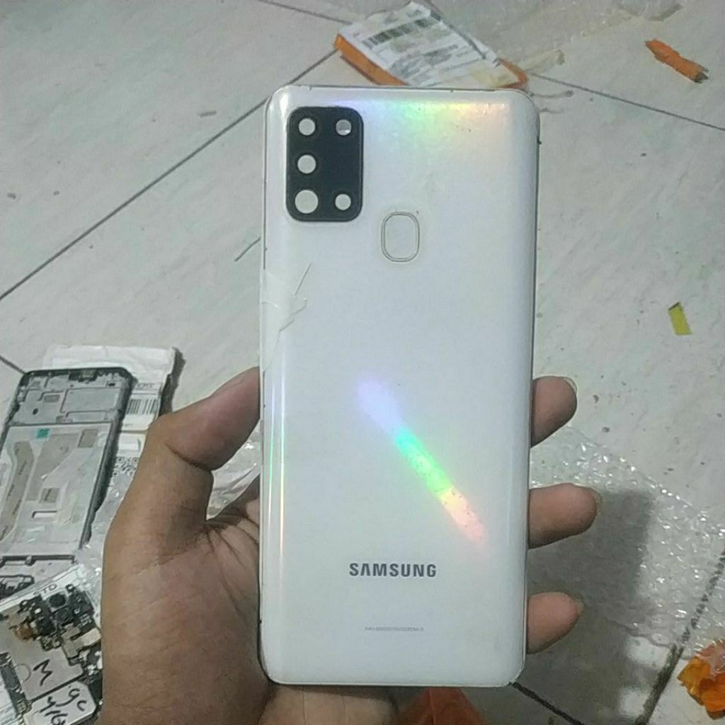 backdoor bekas Samsung a21s,tombol lengkap ada fingerprint minus cat menglupas