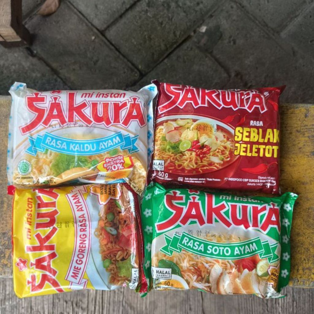 PAKET HEMAT 4 PCS MIE SAKURA 60g/pcs Rasa Ayam Goreng / Sakura Soto Ayam / Sakura Kaldu Ayam/ Sakura