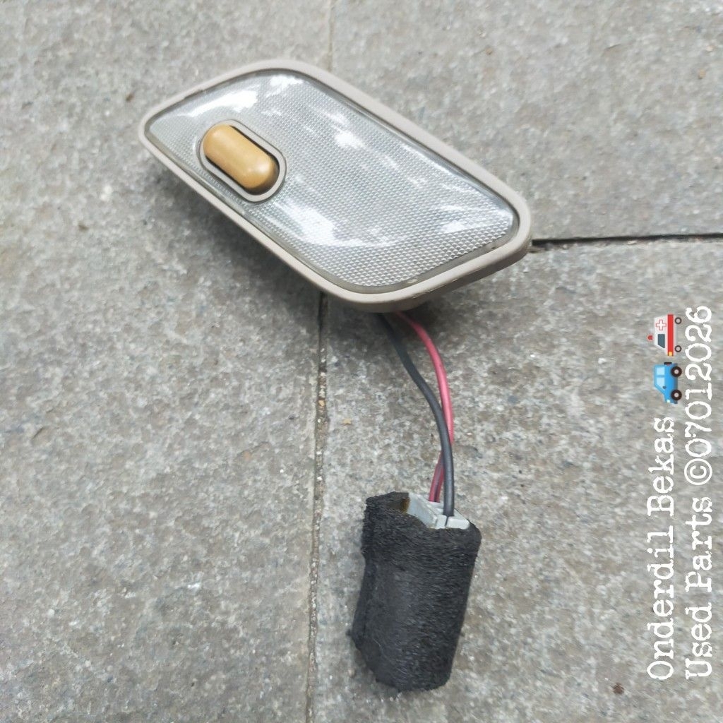 lampu kabin Pilar C kiri LH honda accord S86