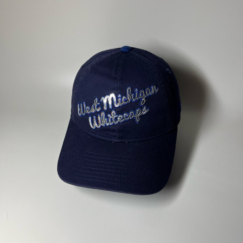 Topi New Era West Michigan