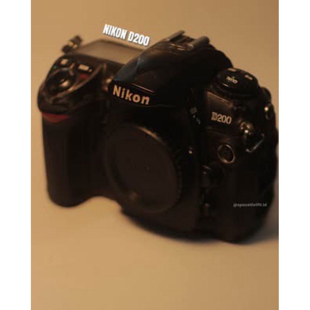 Nikon D200