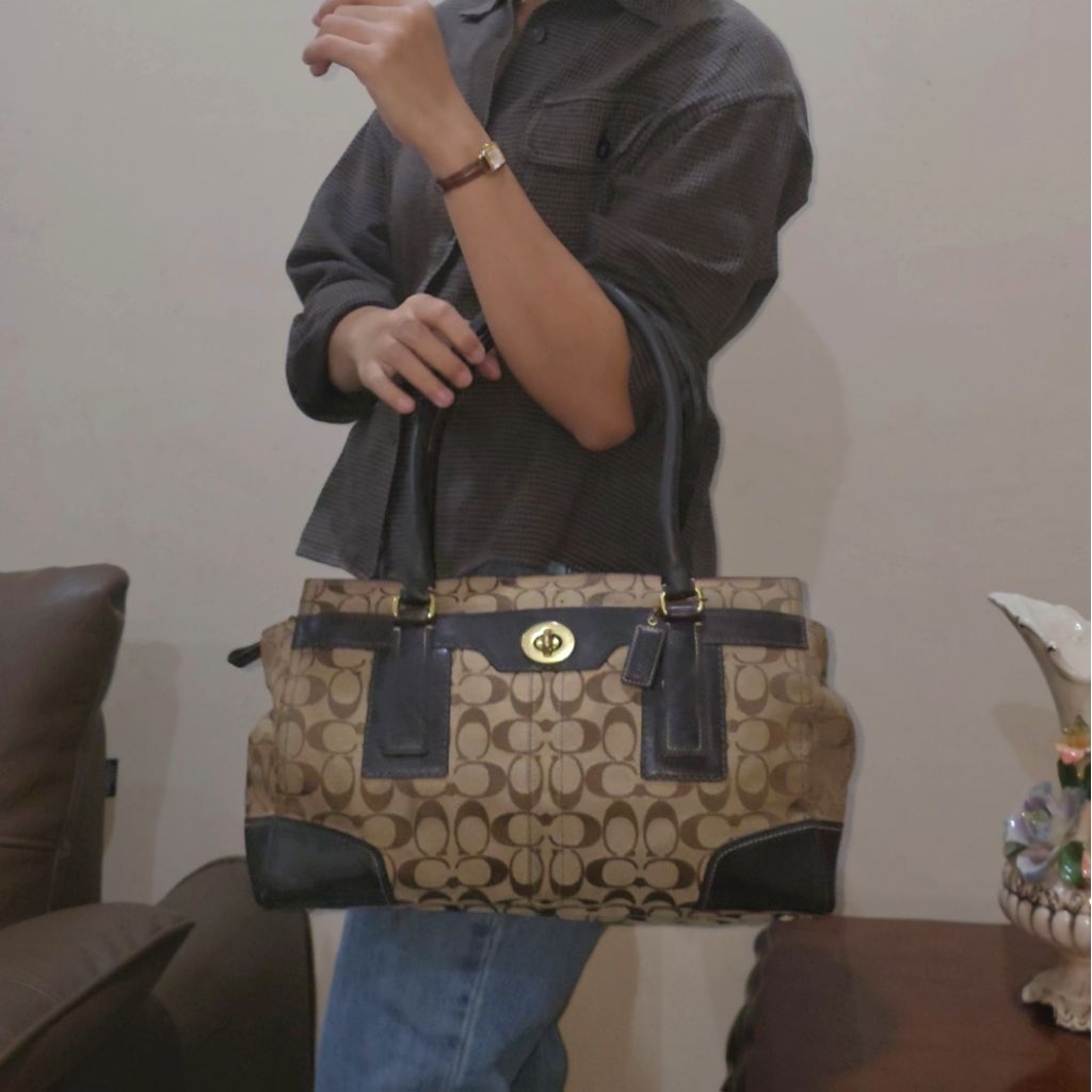 Tas Bahu/Shoulder Coach Preloved/Second