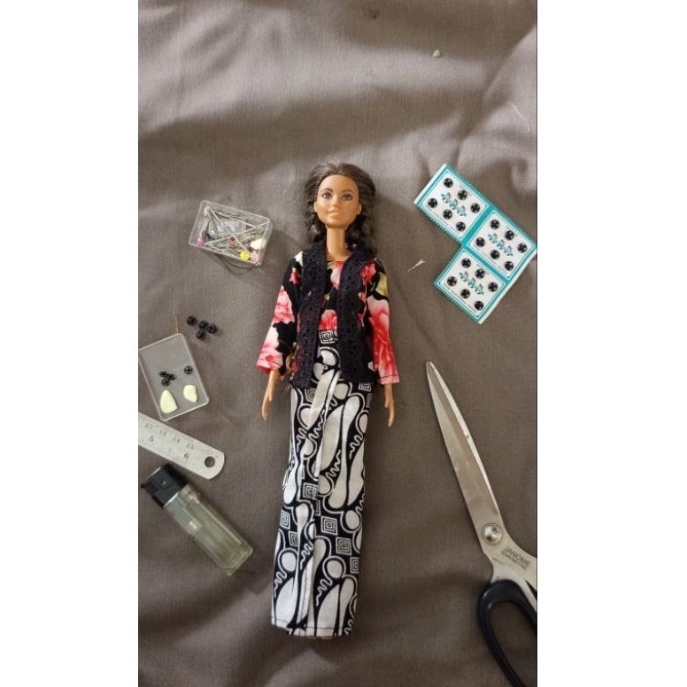 baju boneka kebaya barbie