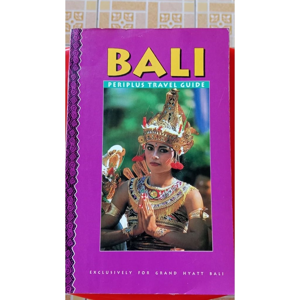 Bali - Periplus Travel Guide