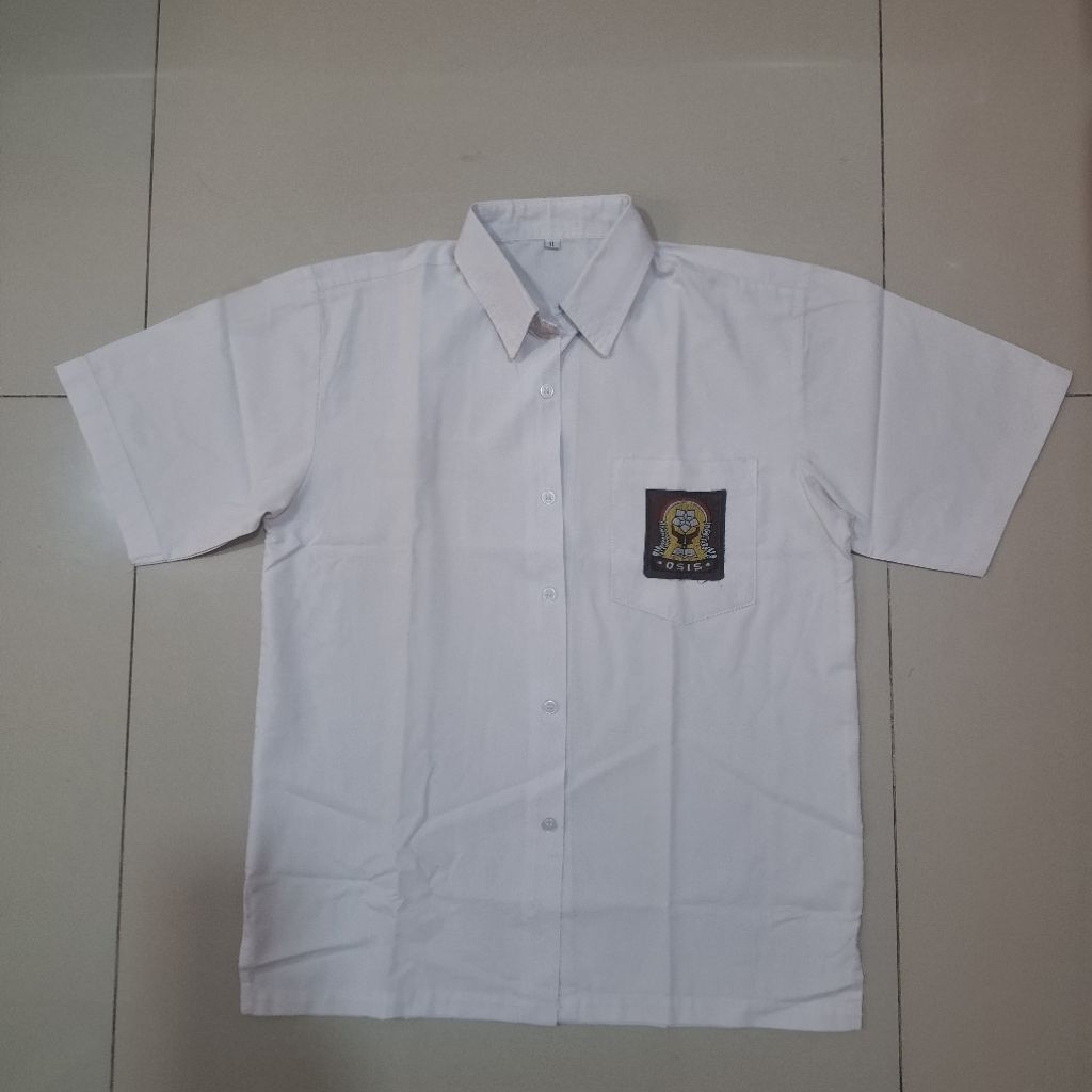 (PRELOVED) BAJU SERAGAM SMA - SERAGAM PRAMUKA SMA