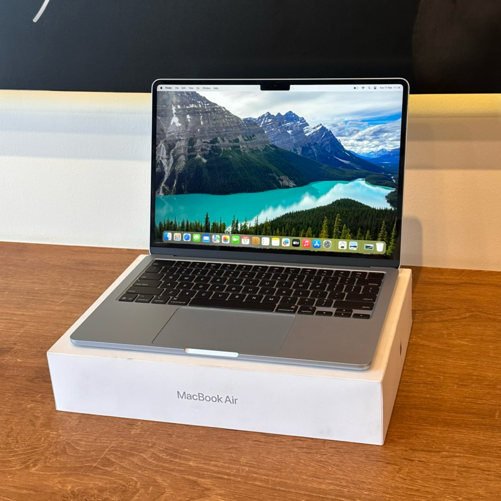 MacBook Air M4 2025 13 inch | RAM 24 GB | SSD 512 GB | Second