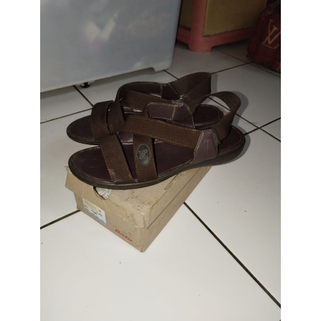 Sendal Bata Wanita Preloved