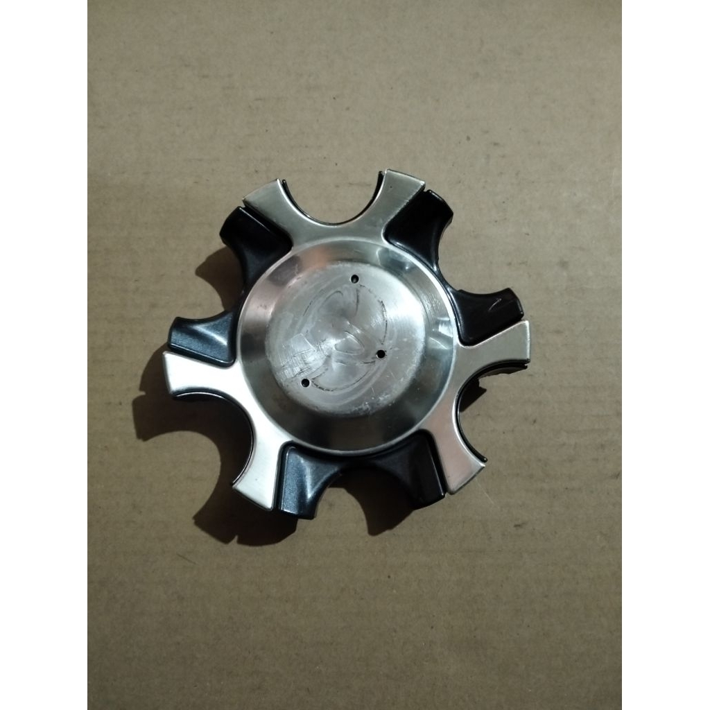 Dop Velg Toyota Fortuner Vrz Original