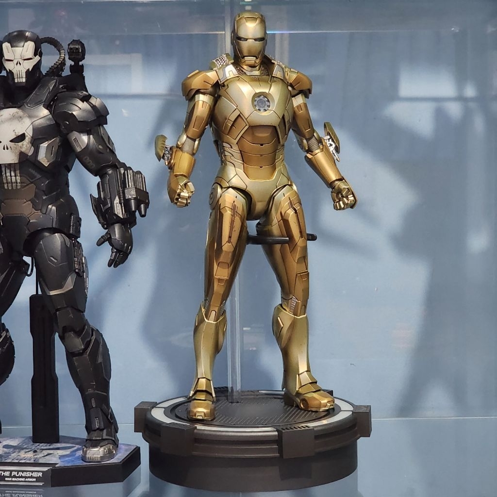 Hot Toys Iron Man Midas Gold Mark 21 1/6 - Exclusive Edition