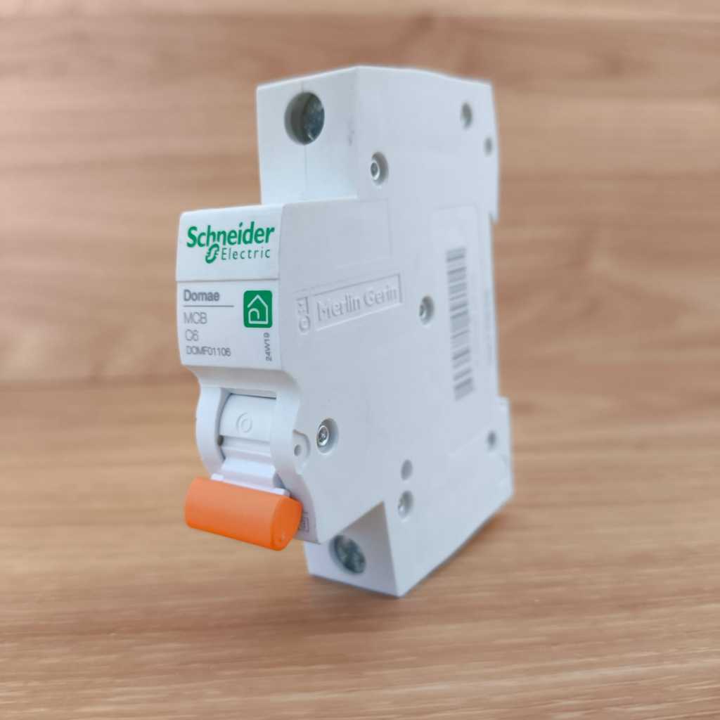 MCB 6 Ampere Merk Schneider Standar SNI