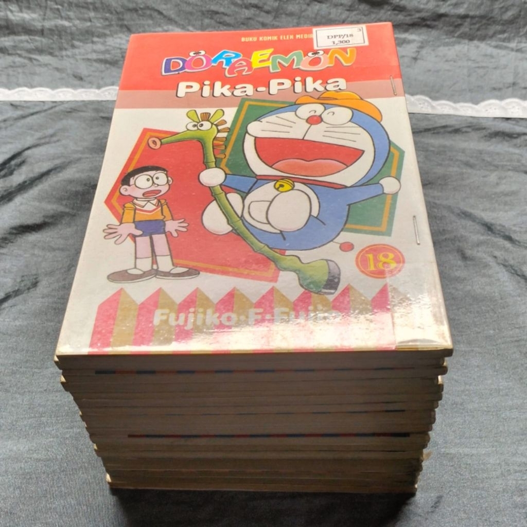 KOMIK BUKU FISIK DORAEMON PIKA PIKA VOL 1-18 TAMAT BAHASA INDONESIA FULLSET LENGKAP