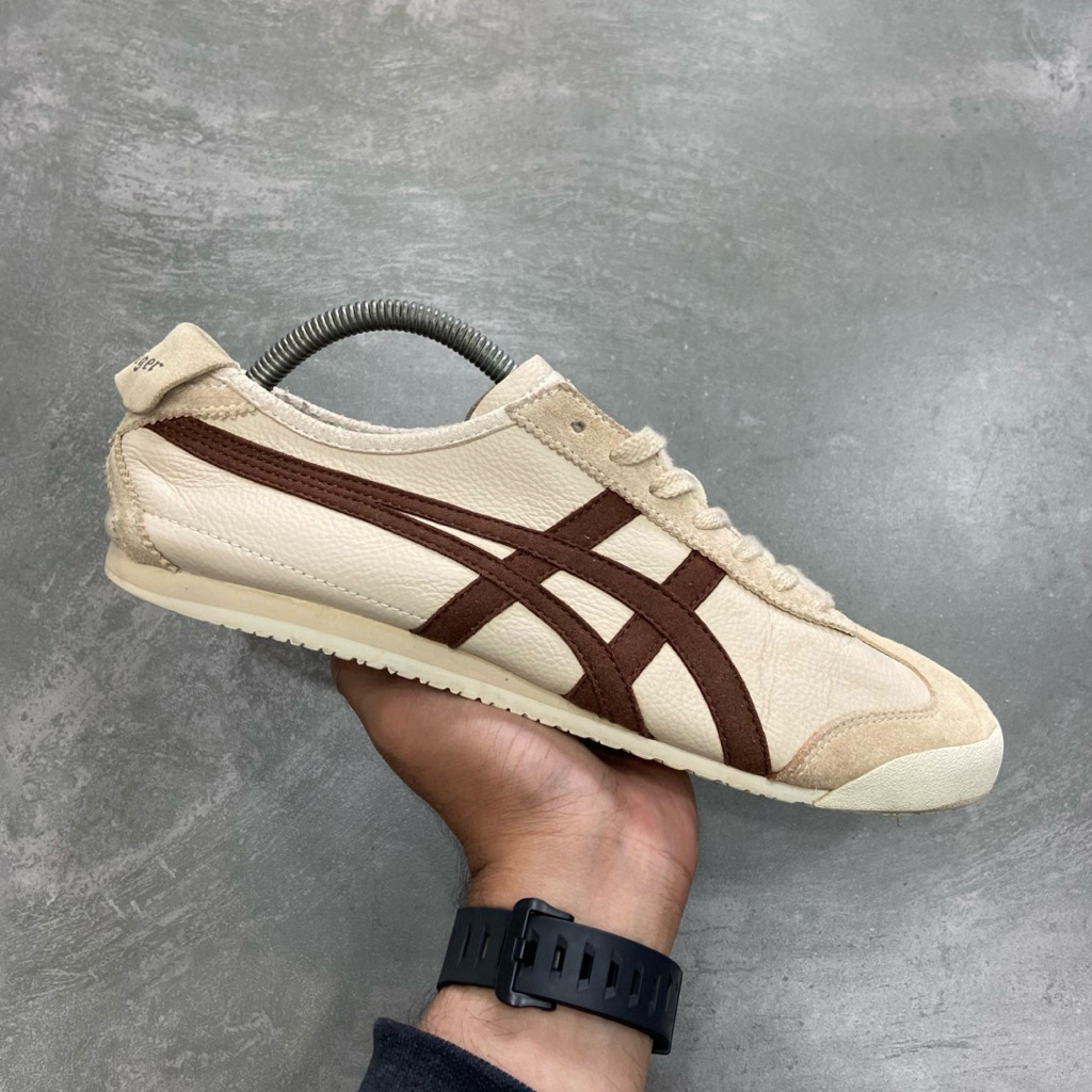 [Size 43.5] Rare Onitsuka Tiger Mexico 66 Vintage ‘Cream Burgundy’ (1183B391-251) Second Kondisi Mul