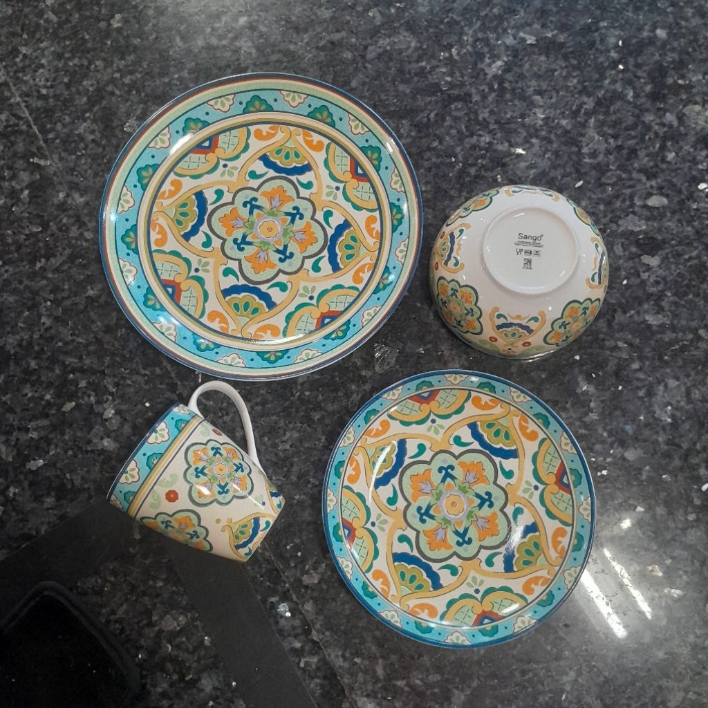 Dinner Set keramik Sango type La Fonte isi 16 pcs