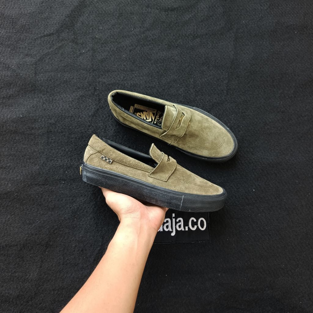 Vans Skate Style 53 Beatrice Domond Dark Olive