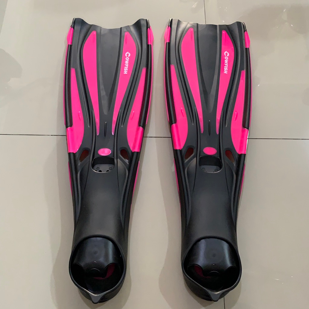 Cowfish Kaki Katak Diving Fins Snorkeling Kaki Katak Renang Dewasa (Pink Hitam)