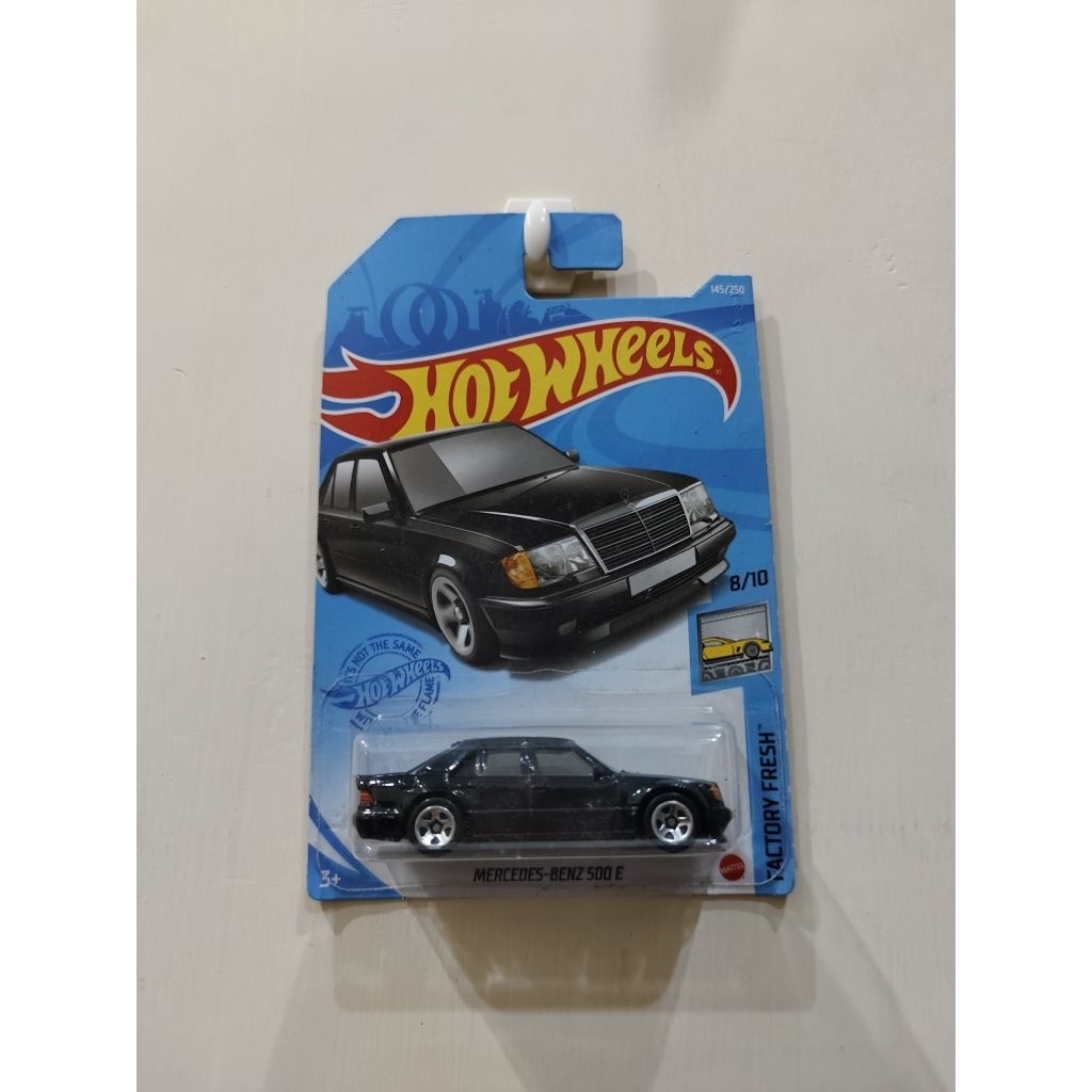 Hotwheels Mercedes Benz 500 E