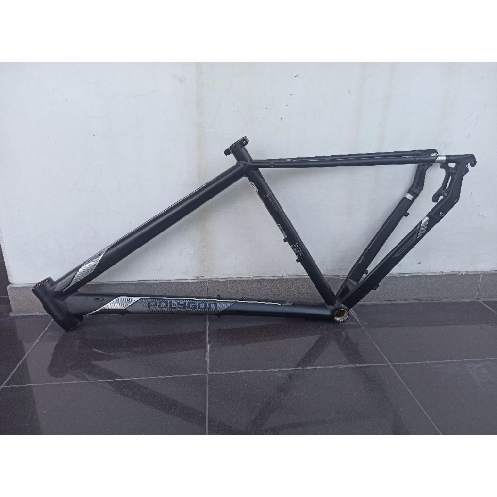 Frame only Polygon Heist 5 700c size 50 discbrake alloy 2nd