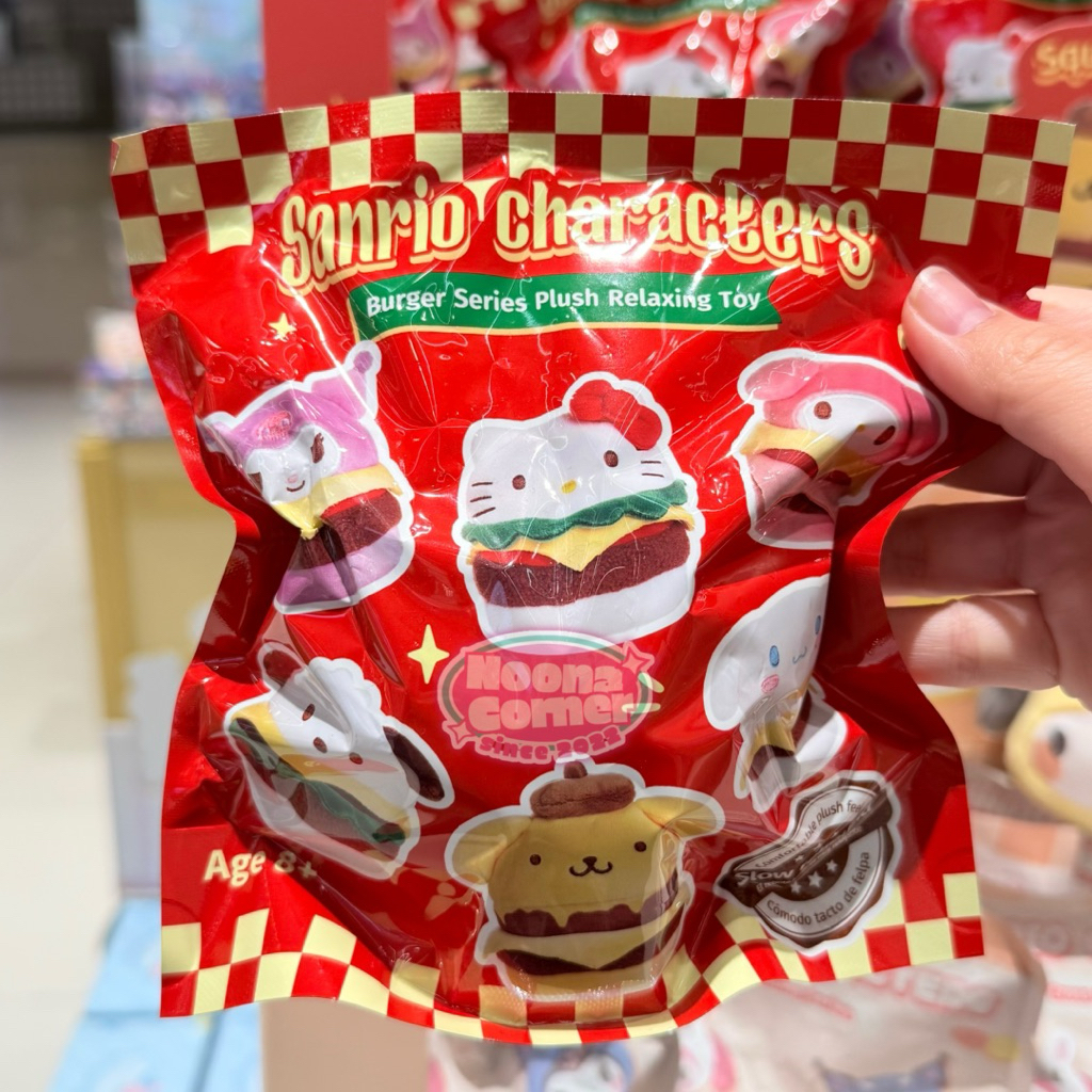 Miniso x Moetch ‼️ Blind Bag Sanrio Characters Burger Plush Squishy Relaxing Toys Collection (1 Pcs 