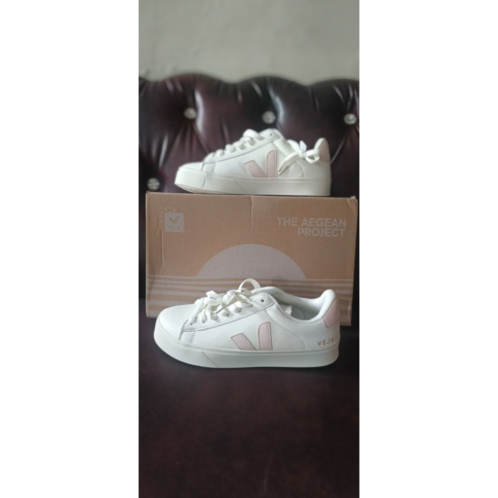 sepatu veja
