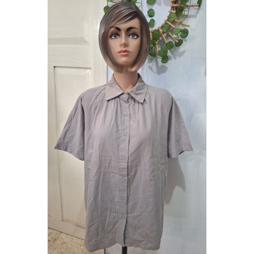 baju blouse kemeja abu muda jumbo lengan pendek size dewasa