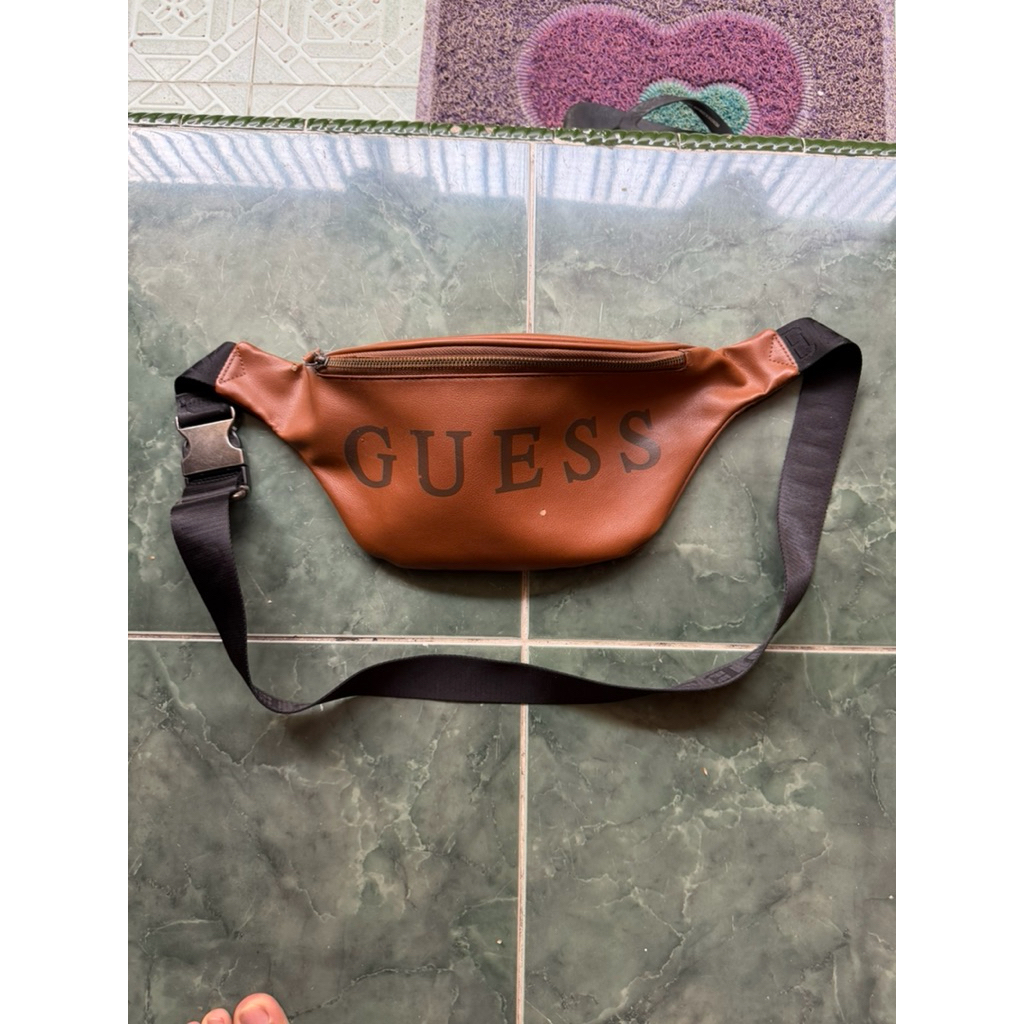 Preloved Guess Bag/Tas Guess Original waist bag