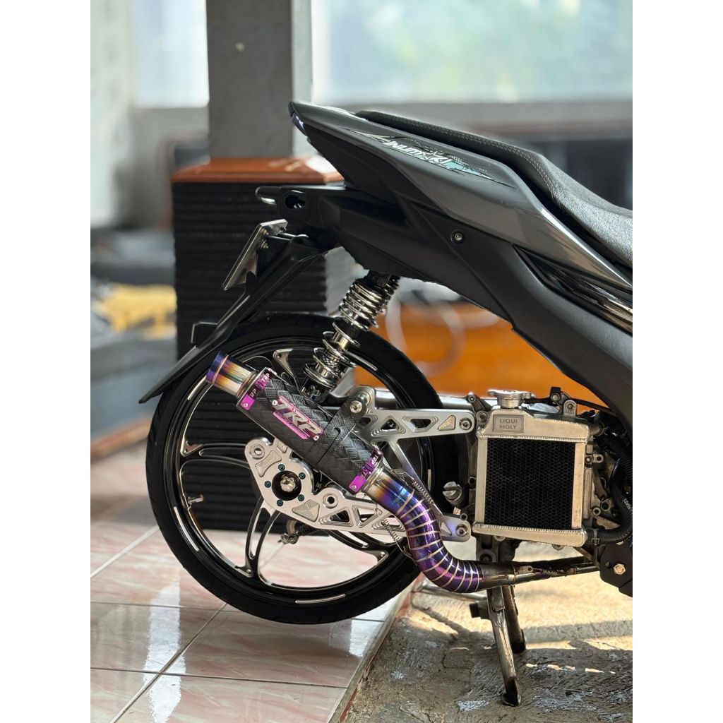 KNALPOT COBRA FULSYSTEM CARBON HEXAGON AEROX,NMAX,VARIO