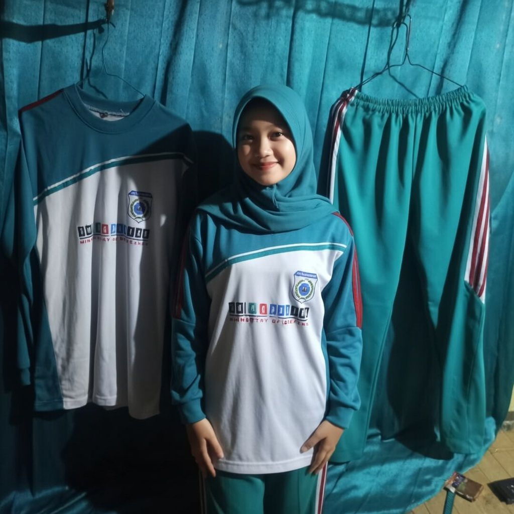 PRELOVED SERAGAM OLAHRAGA SMK