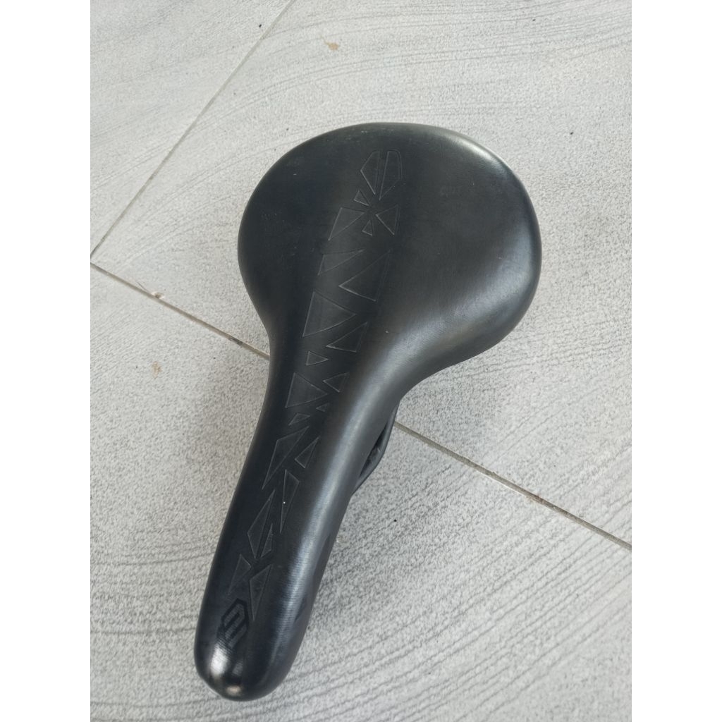 sadel mtb roodbike seli entity