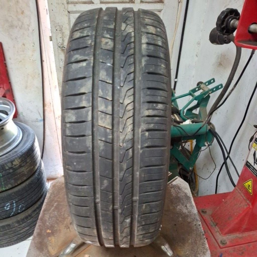 Ban copotan Hankook Kinergy ECO² 185 55 R15
