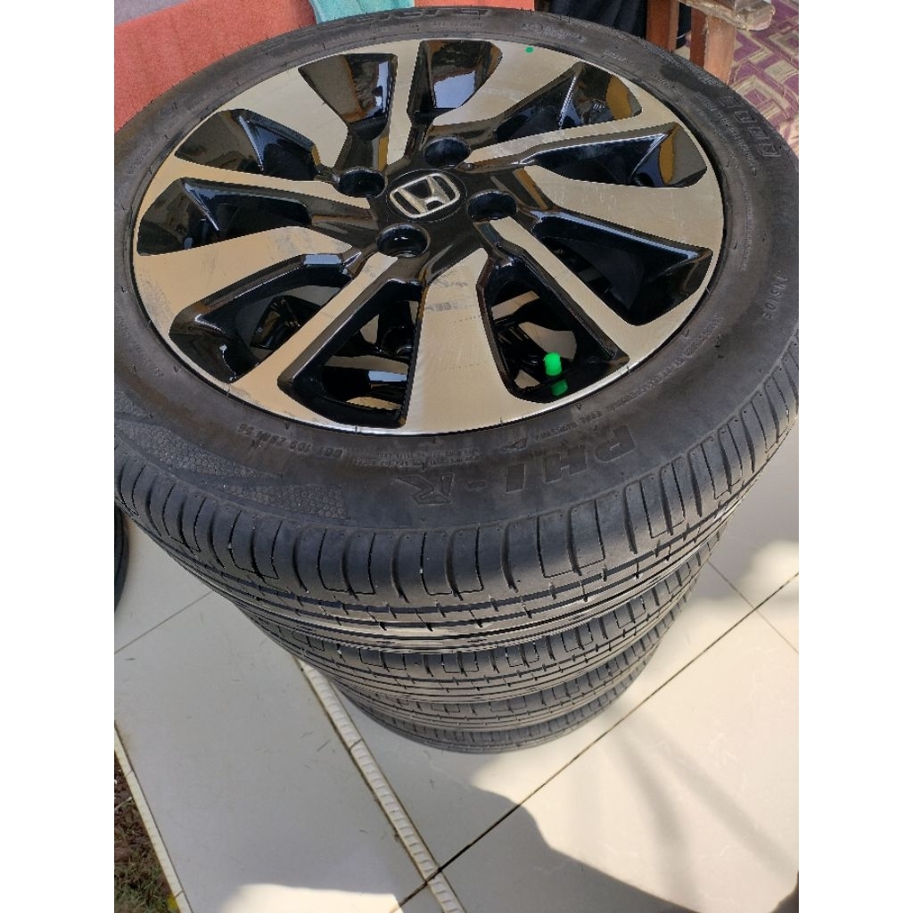 ban r15 accerella 185/55 2025