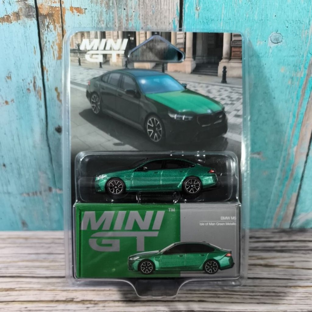 Mini GT BMW M5