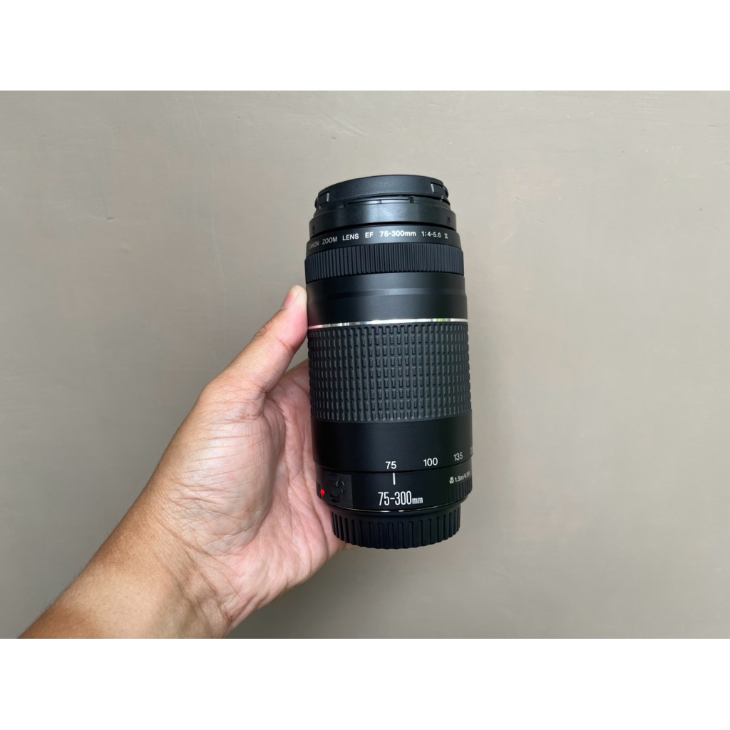 LENSA TELE CANON 75-300MM III USM
