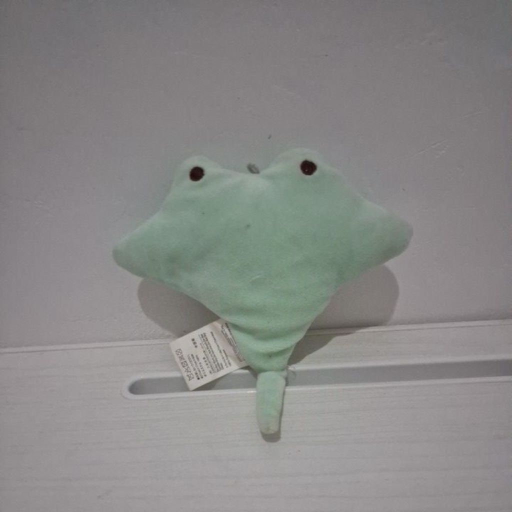 boneka kecil ikan pari manta
