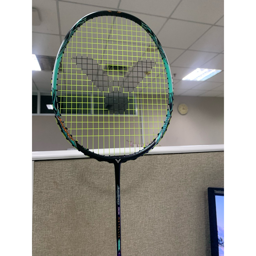 Raket Victor Auraspeed 90K Metallic