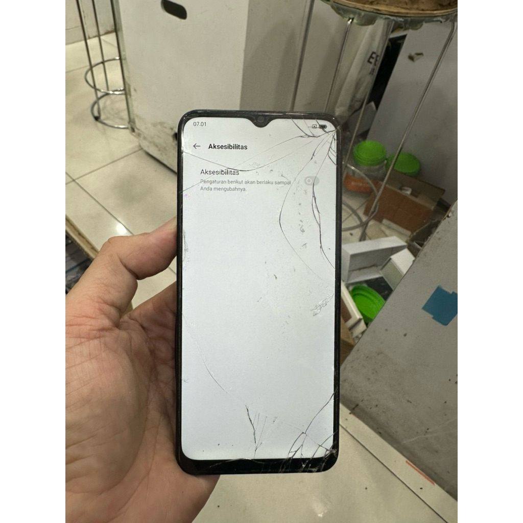 lcd oppo A16 ori retak