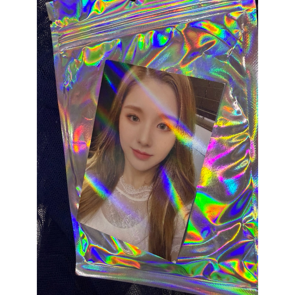 Loona Heejin Official Photocard
